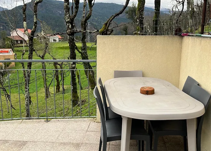 Casa De Casarelhos - Vistas Rio, Campo E Montanha - Lareira