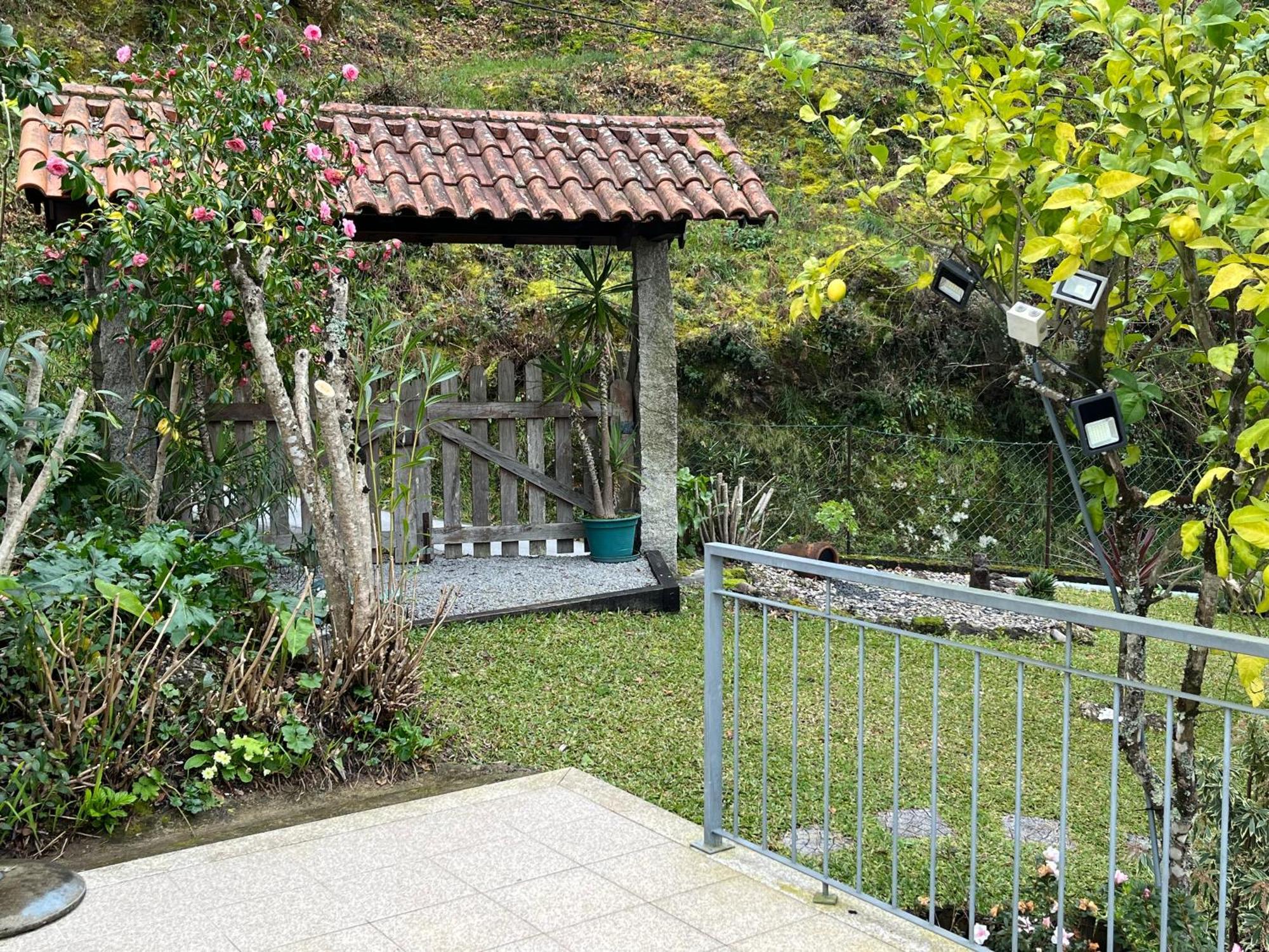 Casa De Casarelhos - Vistas Rio, Campo E Montanha - Lareira * Geres