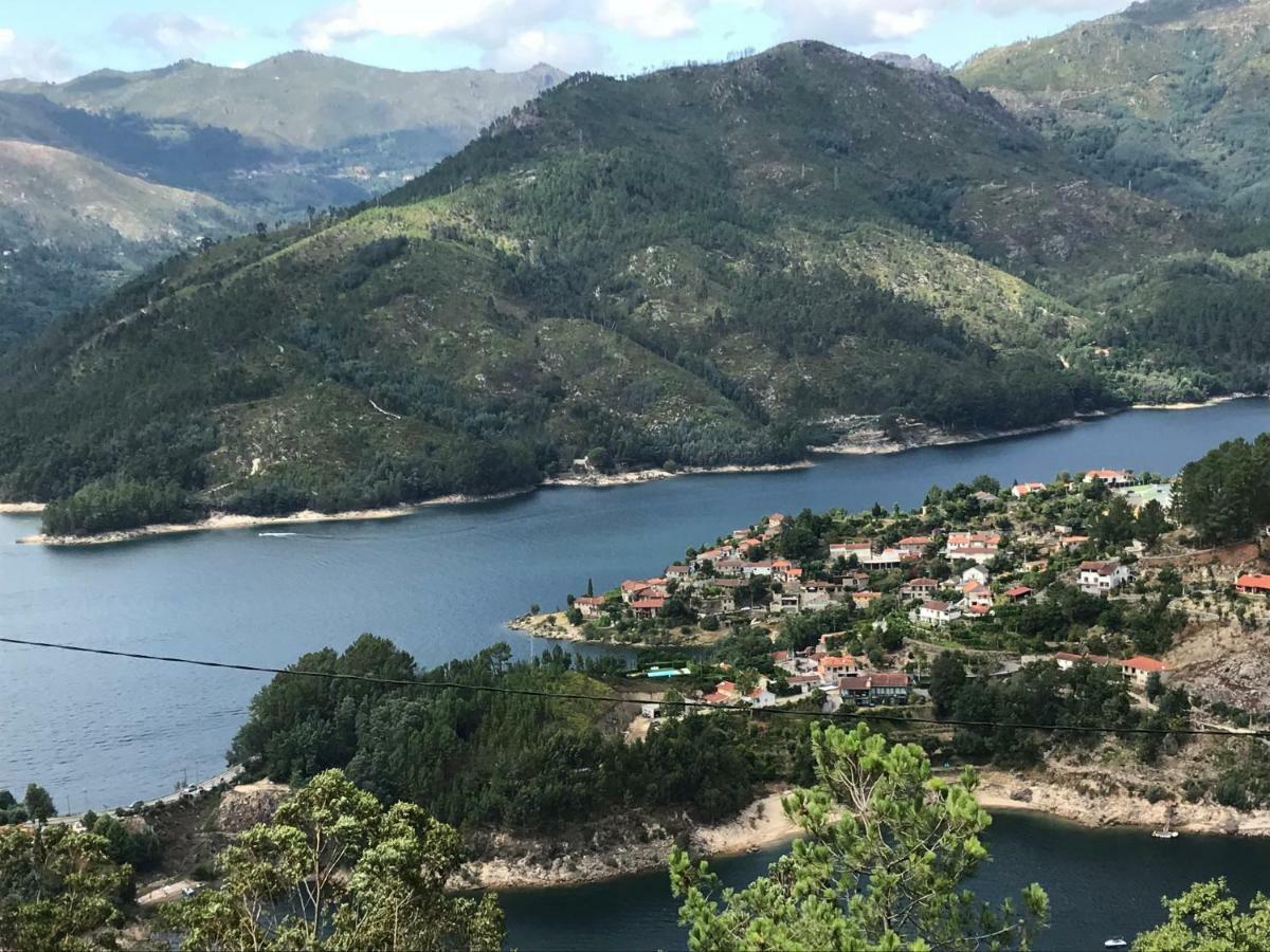 Casa De Casarelhos - Vistas Rio, Campo E Montanha - Lareira